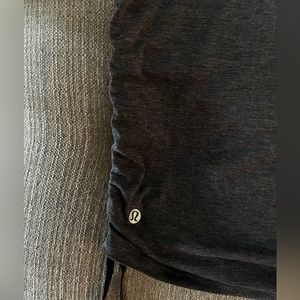 lululemon navy blue ruched long top with drawstrings on the side. Reversible!